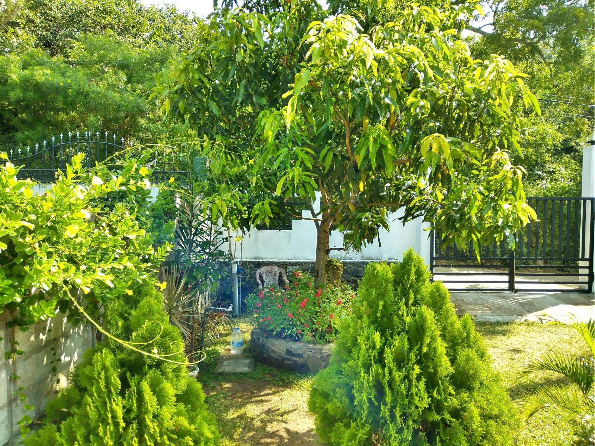 Sandhara Home Stay Tangalle Room photo