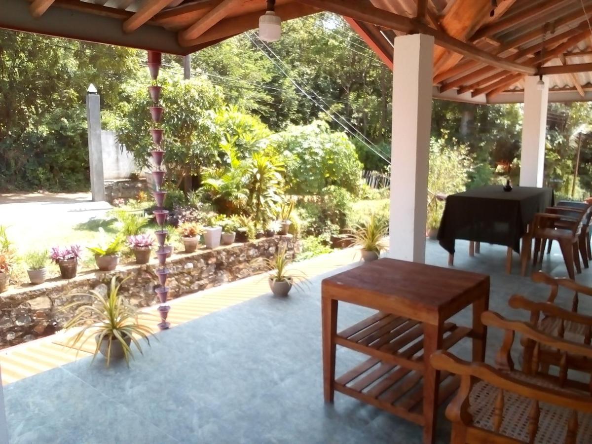 Sandhara Home Stay Tangalle Exterior photo