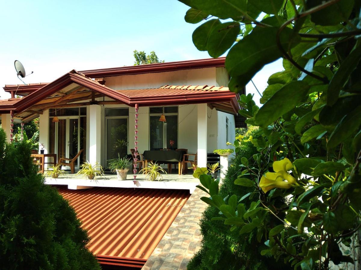 Sandhara Home Stay Tangalle Exterior photo